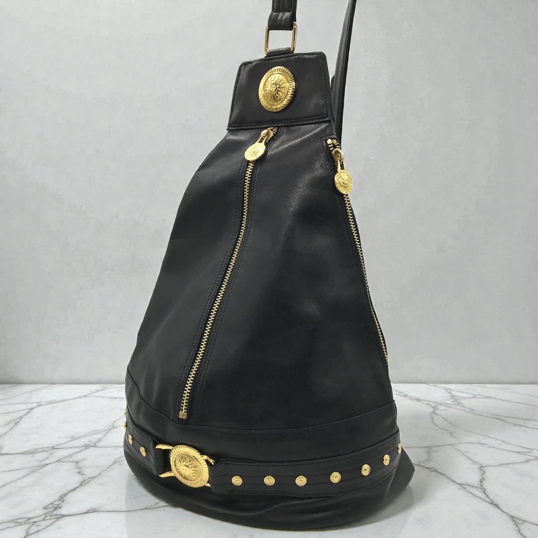【美品】ヴェルサーチ サンバースト ショルダーバッグ ボディバッグ レザー
