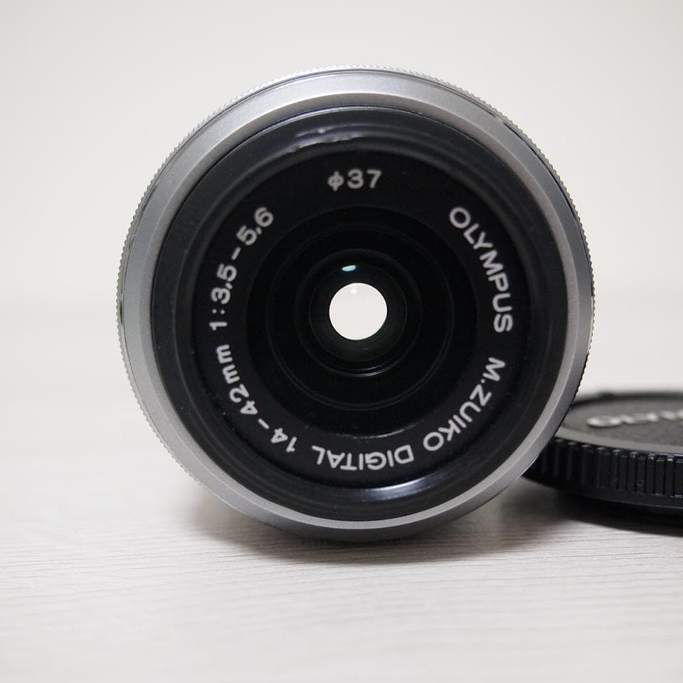 【動作確認済】　OLYMPUS PEN Lite E-PL5 レンズキット