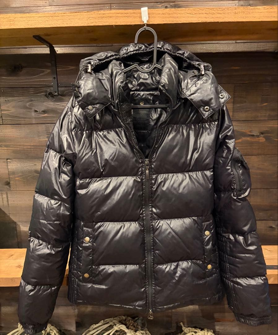 タトラス メンズダウン