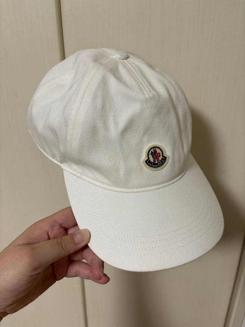 MONCLERモンクレール　キャップ　帽子　ホワイト