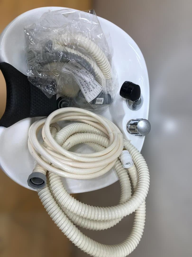 美品 EMS ペロ 移動式 プライベートサロン 使用1年 112930