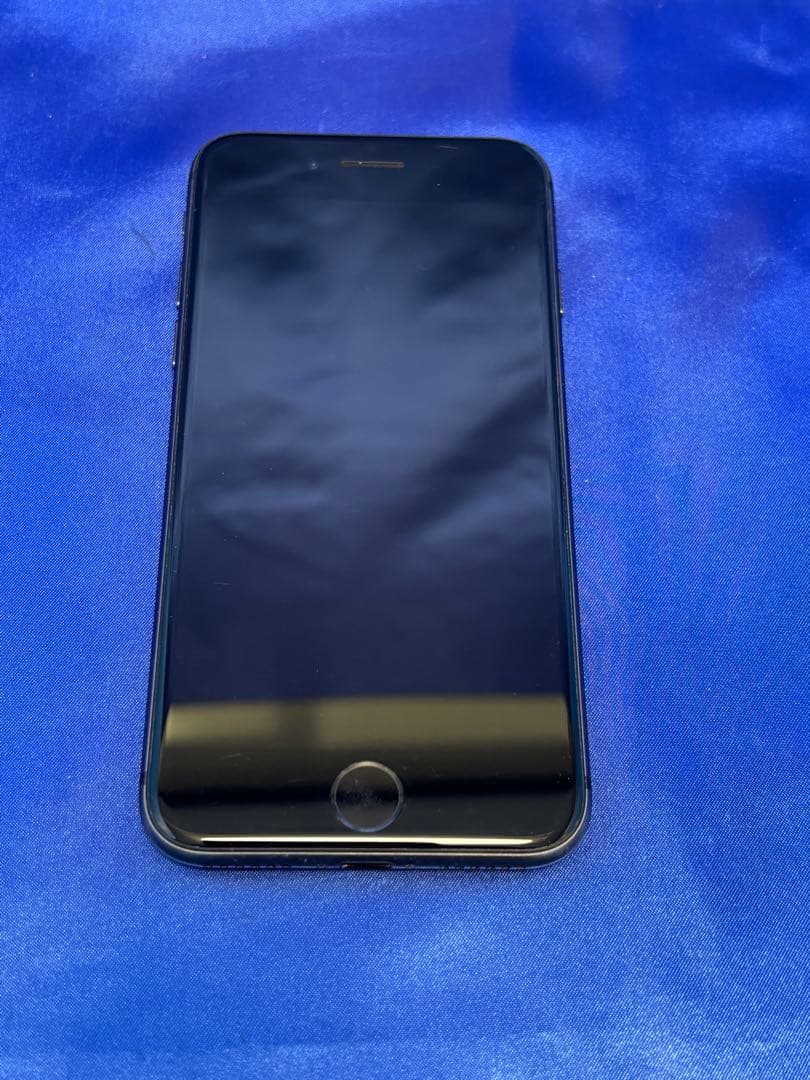 ● iPhone 8 64GB MQ782J/A docomo判定結果：○