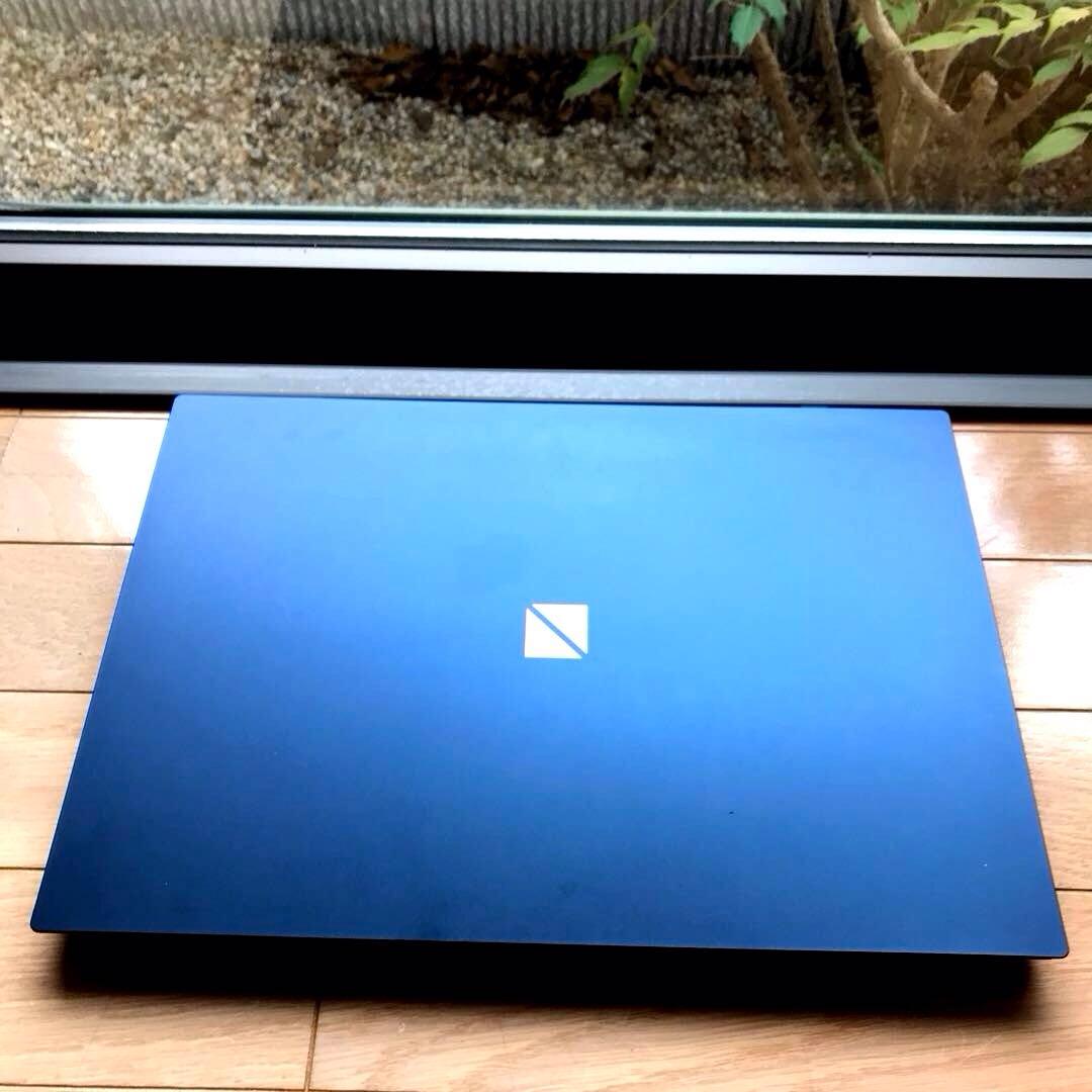 美品 LaVie N1570/GAL(2023年製モデル)