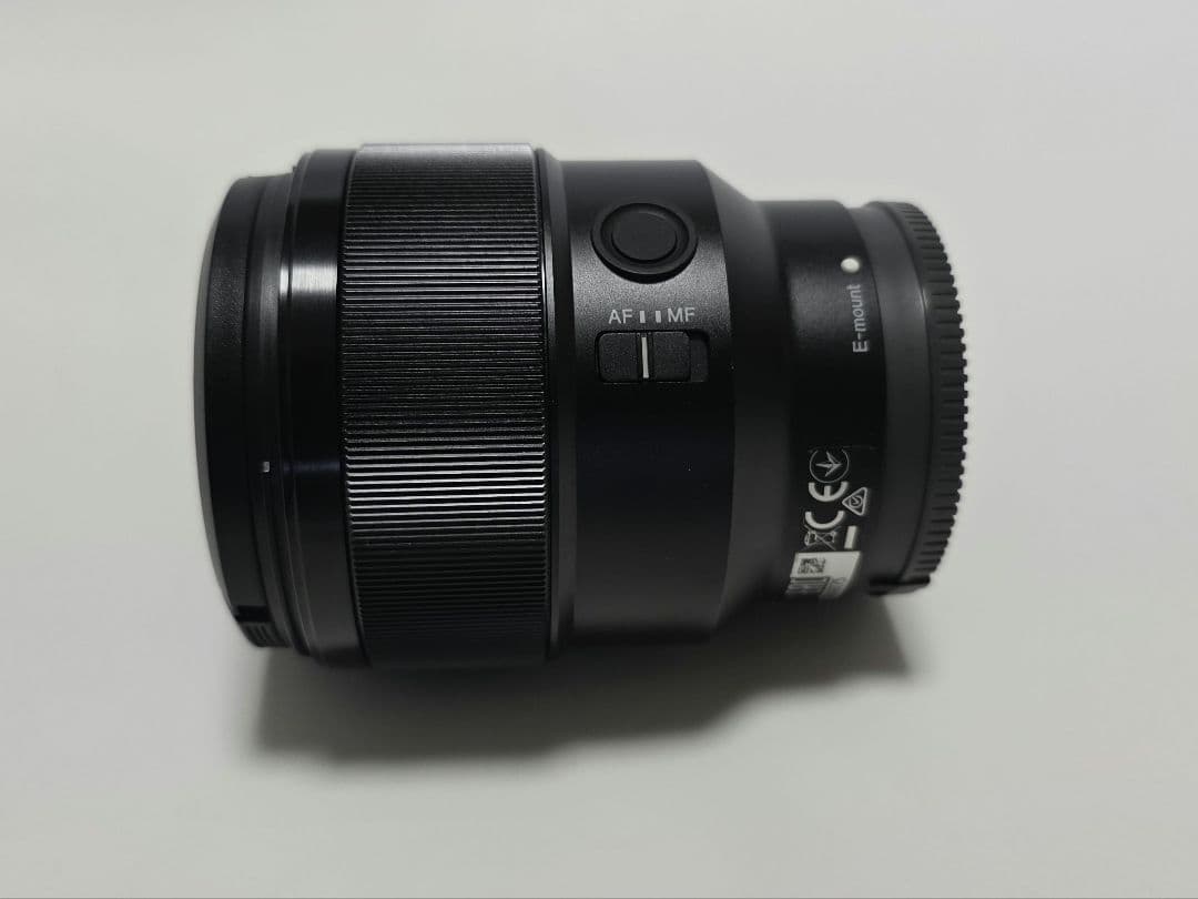 Sony 単焦点 FE 85mm F1.8 SEL85F18