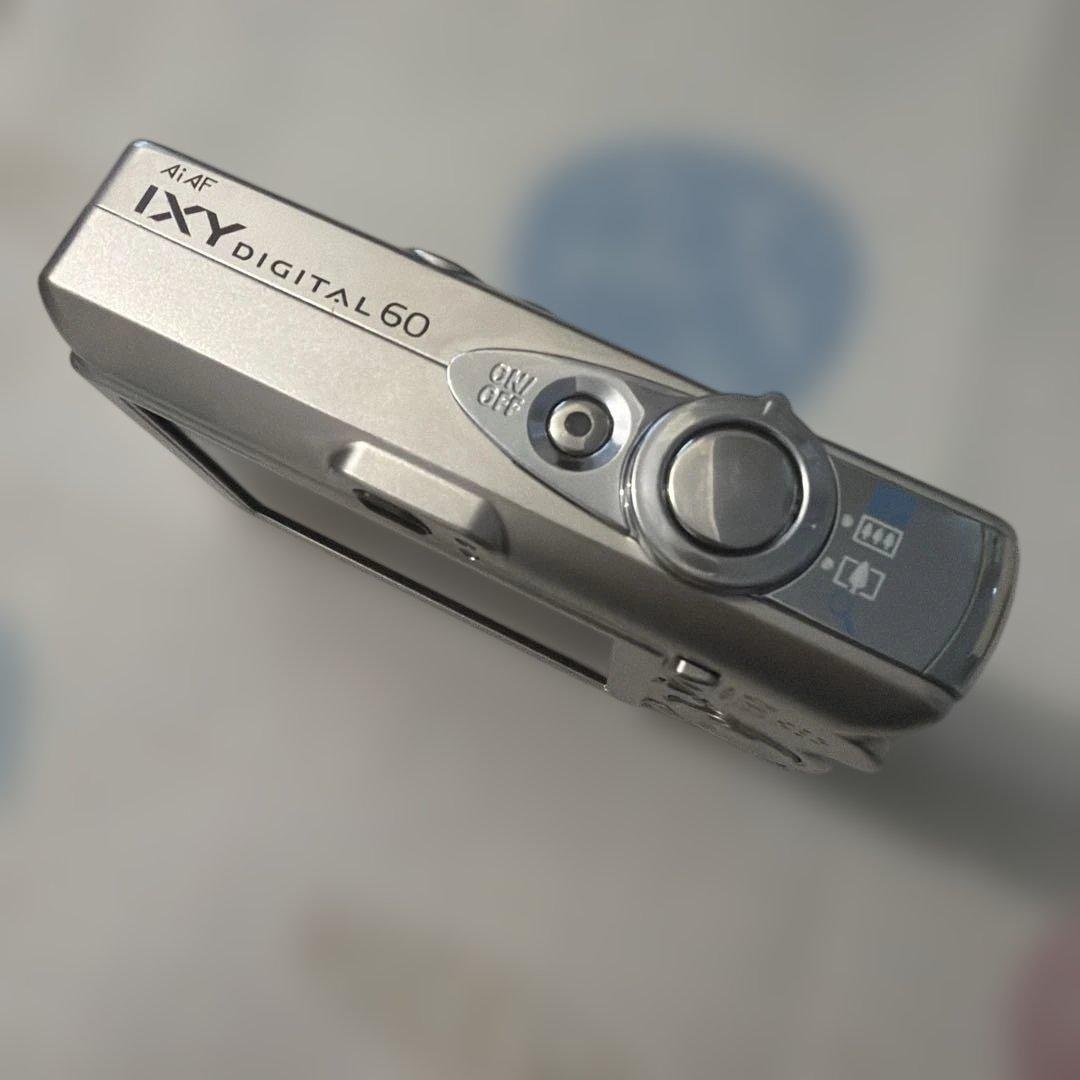 Canon IXY PC1158 シルバー コンパクトデジタルカメラ