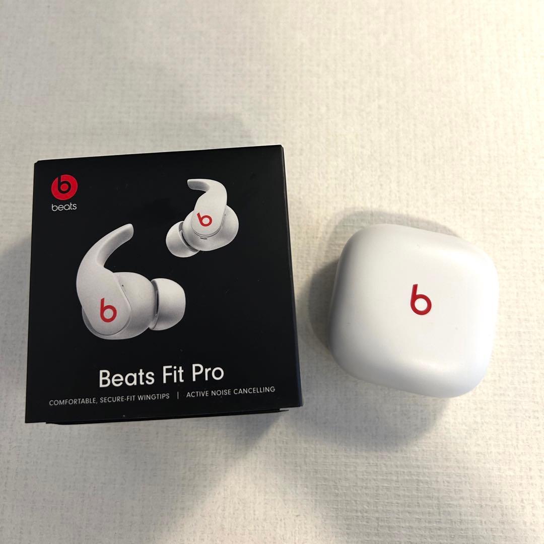 Beats Fit Pro ケース+左耳のみ