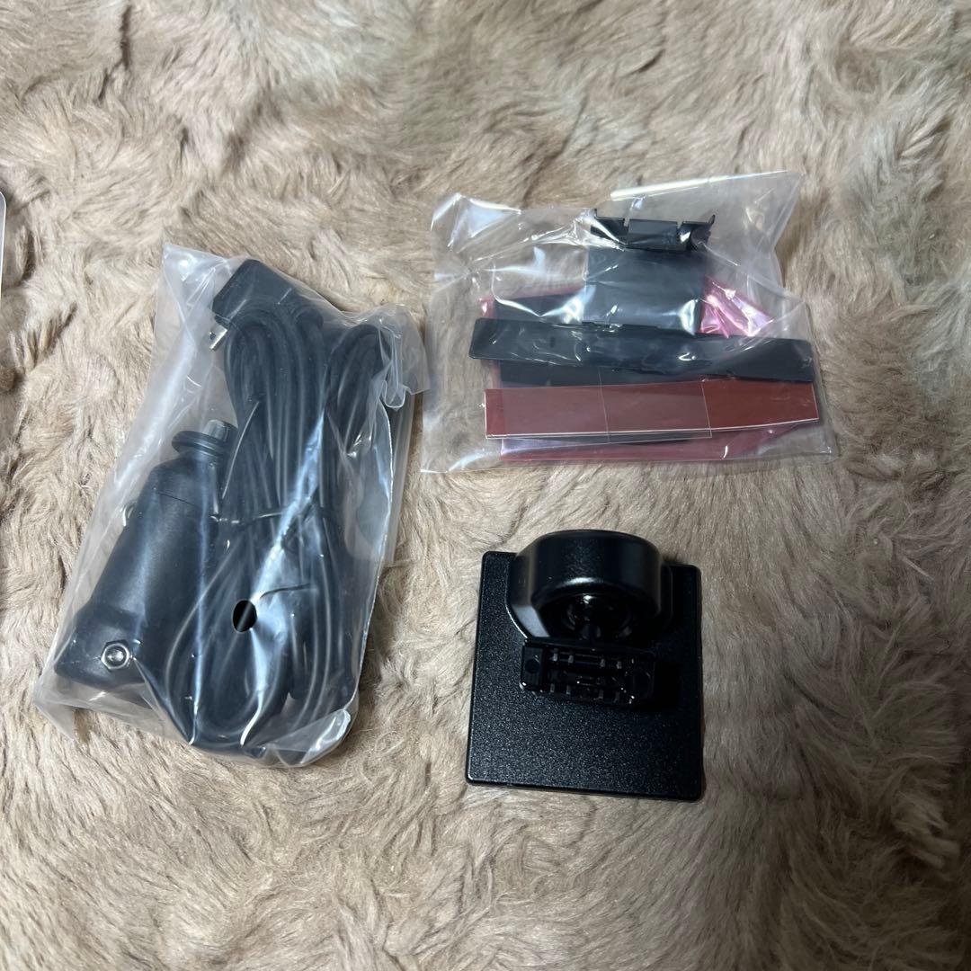 ユピテル　ワンボディ レーザー & レーダー探知機LS1200