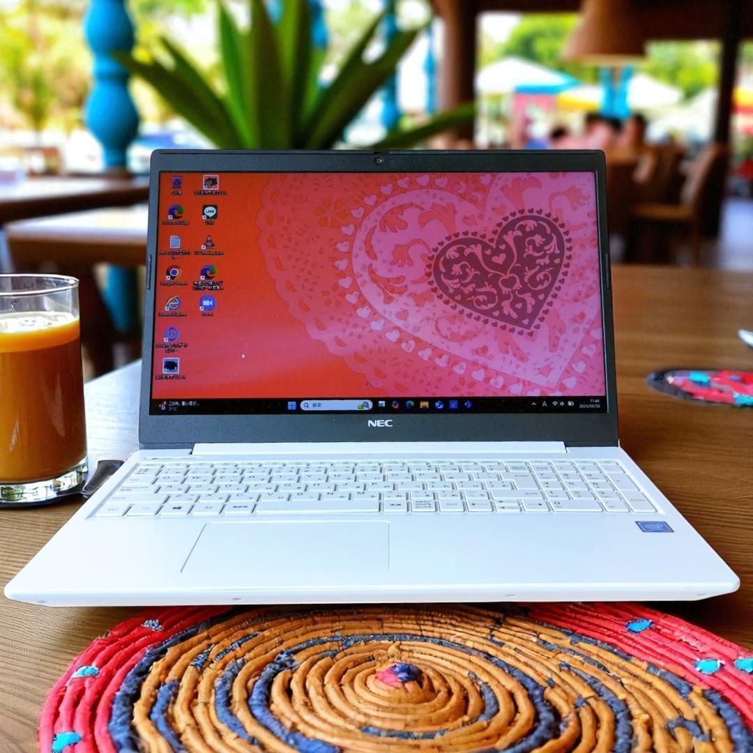 NEC ノートパソコン windows11 第８世代 SSD オフィス カメラ付