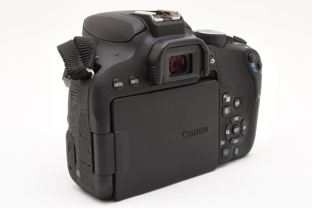 超美品　2617カウント Canon X9i ダブルズーム　 300mm望遠