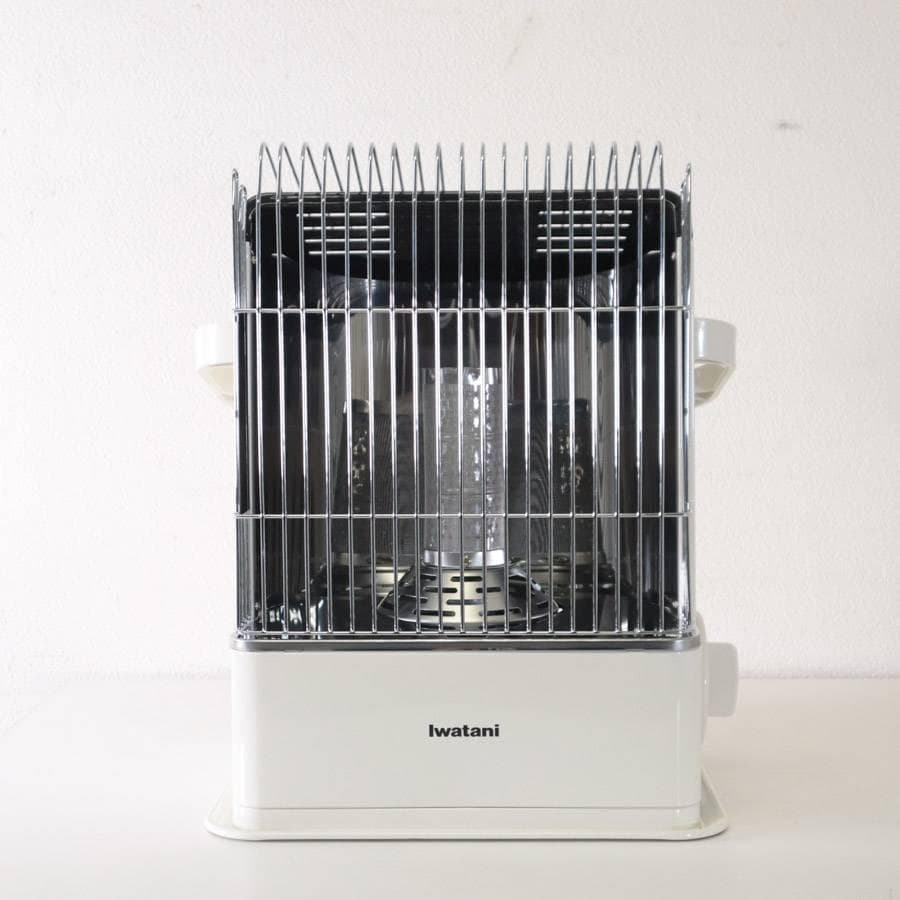 未使用 イワタニ デカ暖 CB-STV-DKD カセットガスストーブ 屋内 防災