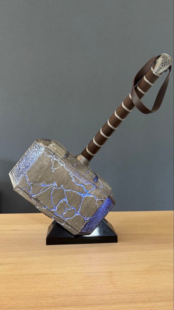 マーベル レジェンド・シリーズ ソー ムジョルニア ライト&サウンドエフェクト