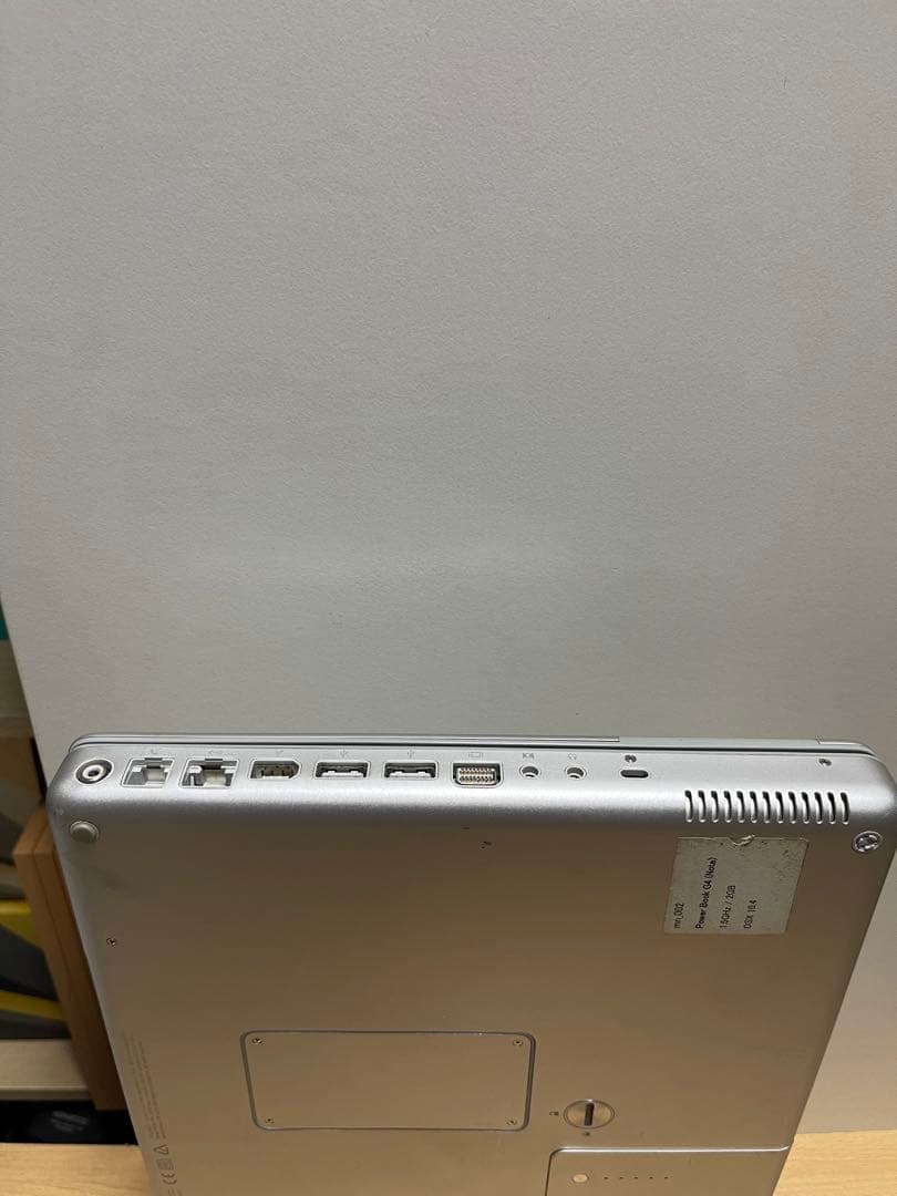 アップル　PowerBook G4 12\"　Model. A1010
