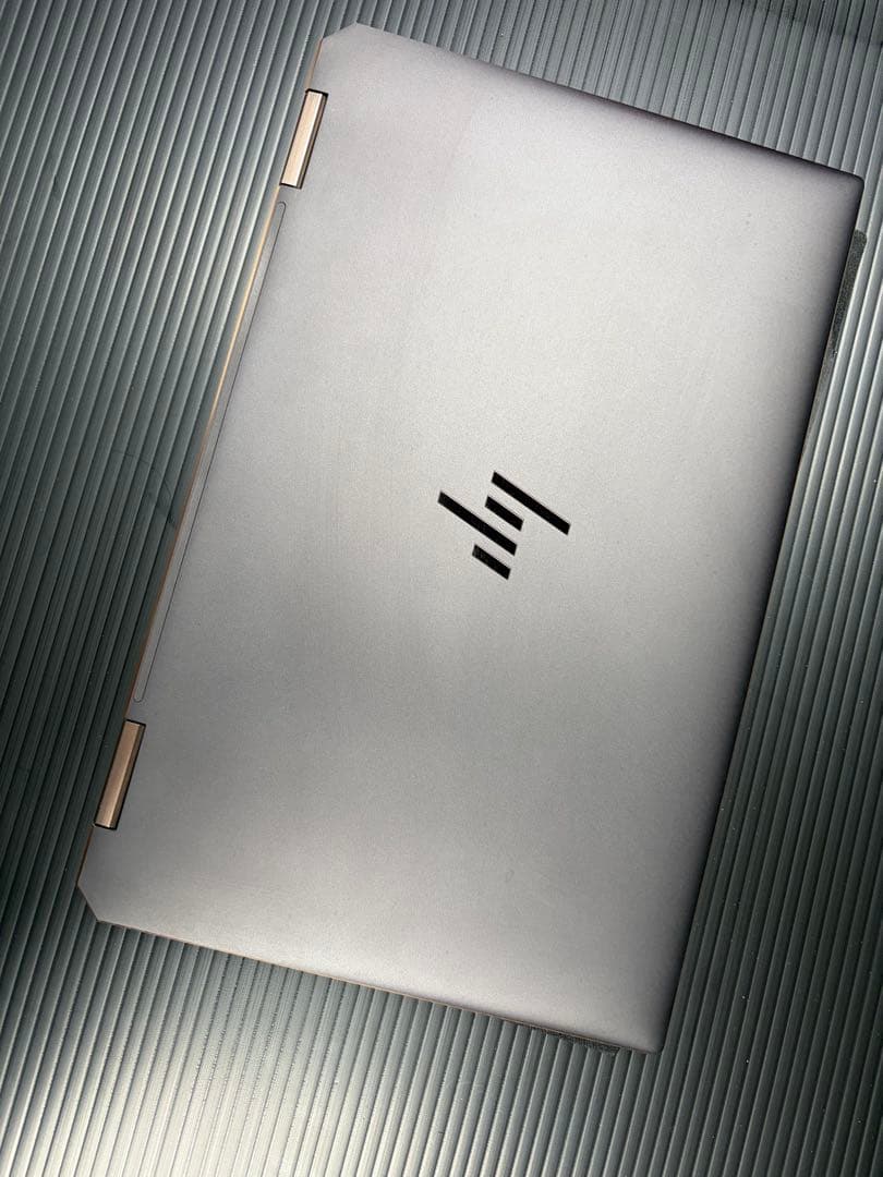 【極美品・リフレッシュ済】HP Spectre x360 13 ノートパソコン