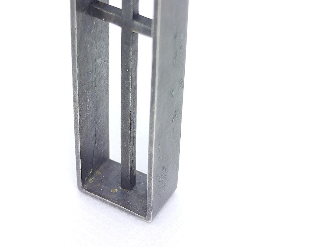 クロスペンダント（十字架）　ネックレス・ペンダント