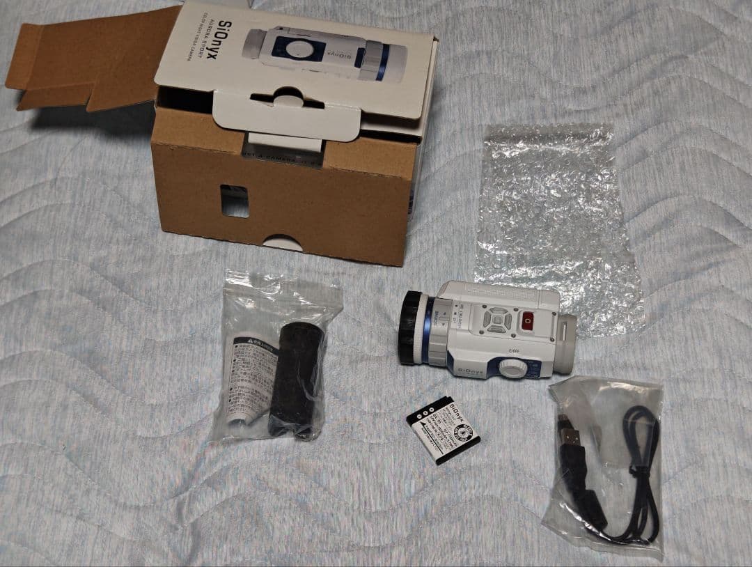 SiOnyx Aurora Sport　デジタルナイトビジョンカメラ