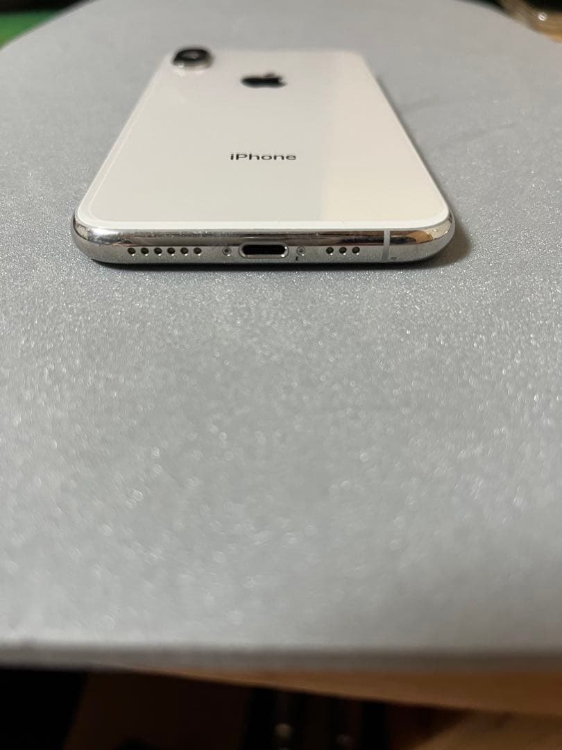 Apple iPhone Xs 256gb シルバー 本体