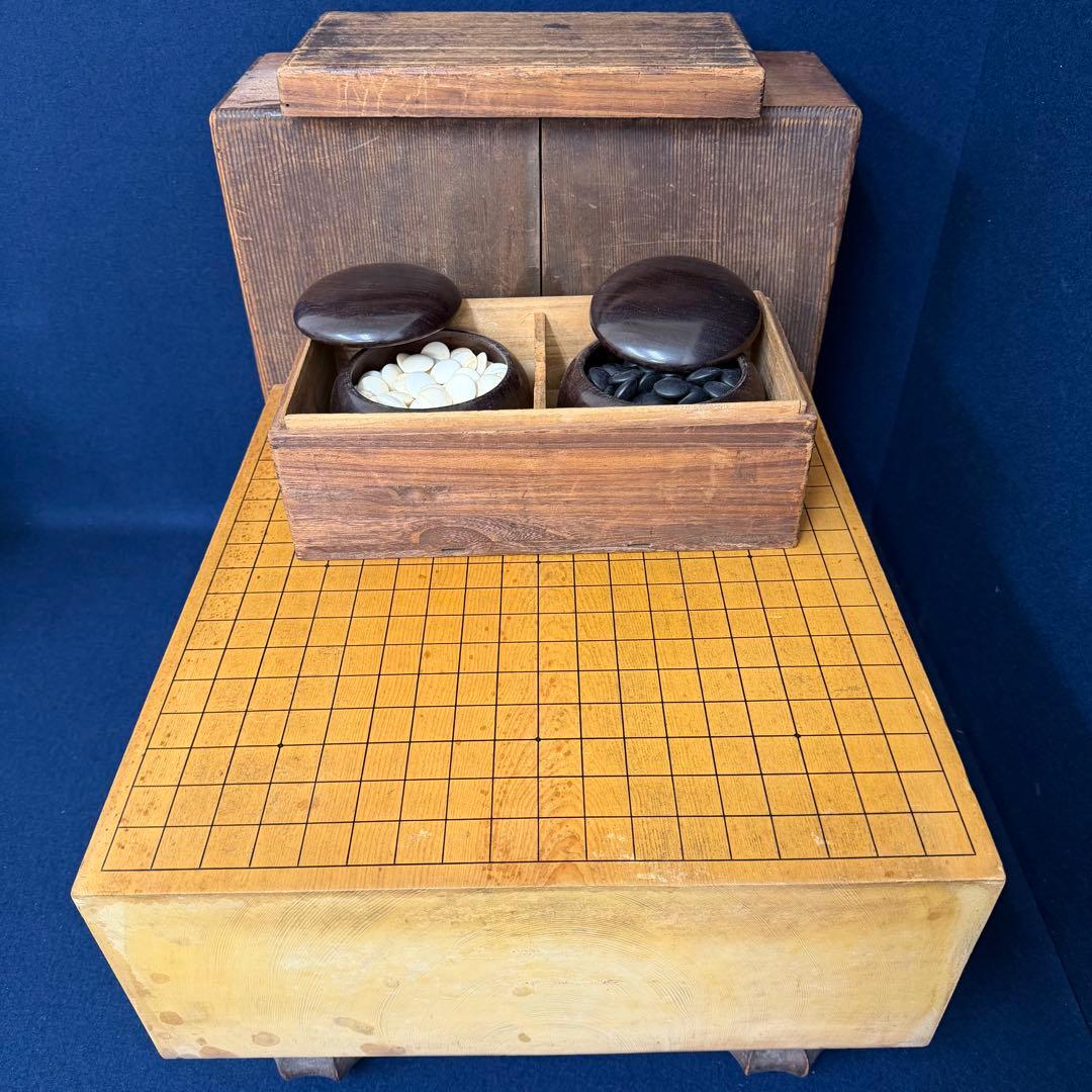 本榧 碁盤 碁石 囲碁 へそあり 蛤 那智黒 日向 厚さ5寸 重さ約14kg