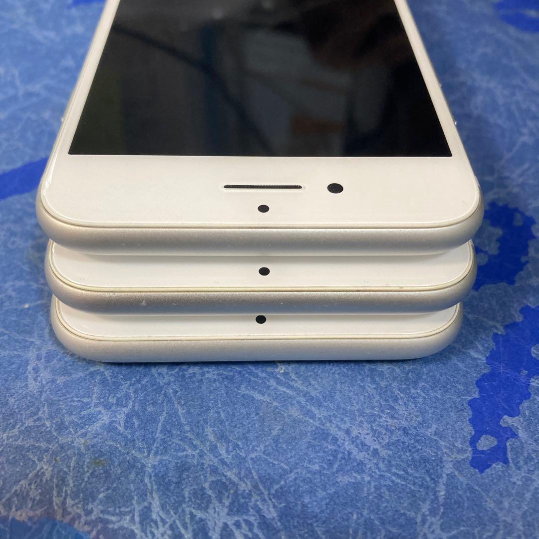 iPhone7⭐︎32GB⭐︎2台⭐︎バラ売可⭐︎シルバーSIMフリー74%73%