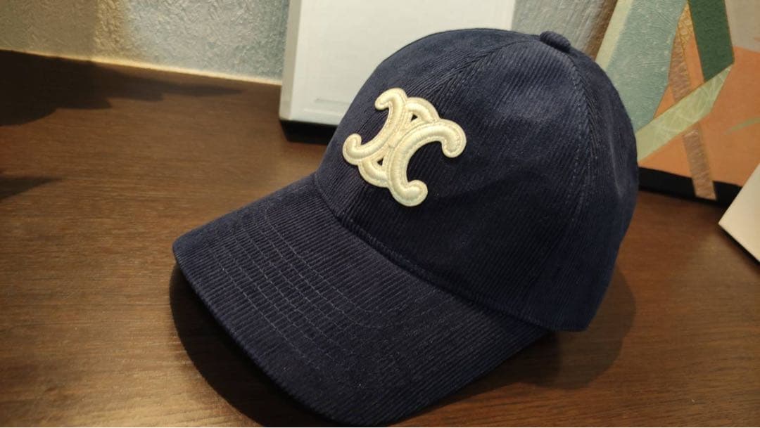 CELINE ネイビー コーデュロイ キャップ