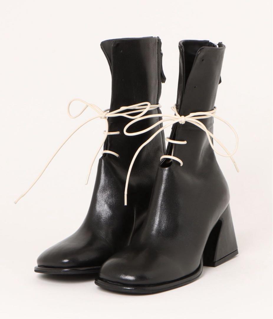 ERNESTO DOLANIレースアップ チャンキヒールーブーツ