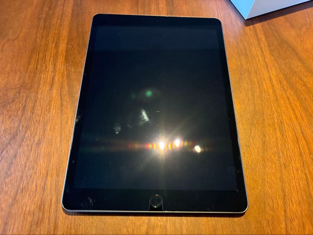 iPad (第9世代) 256GB Wi-Fi シルバー pencil付き