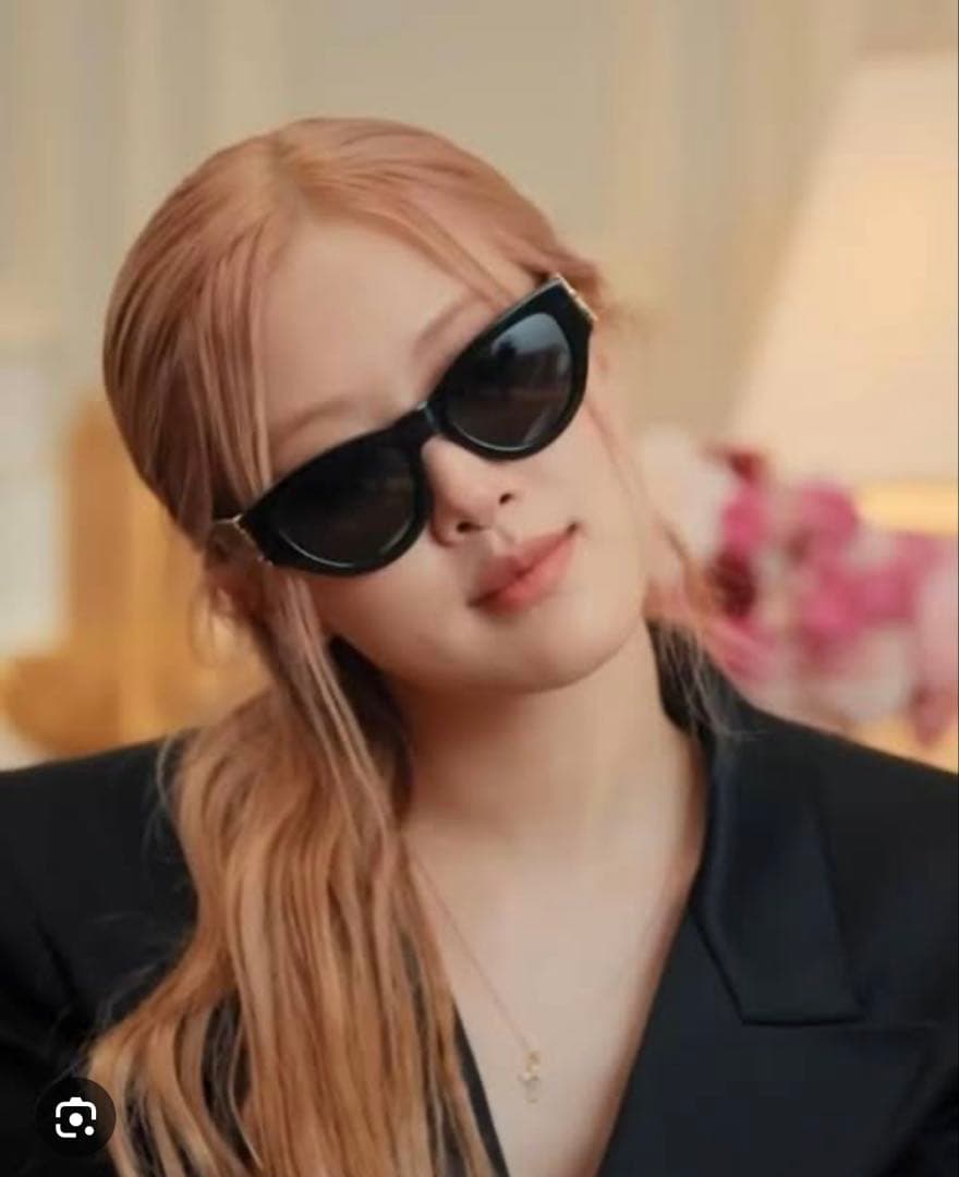 ロゼ着用　サンローラン　SL M94