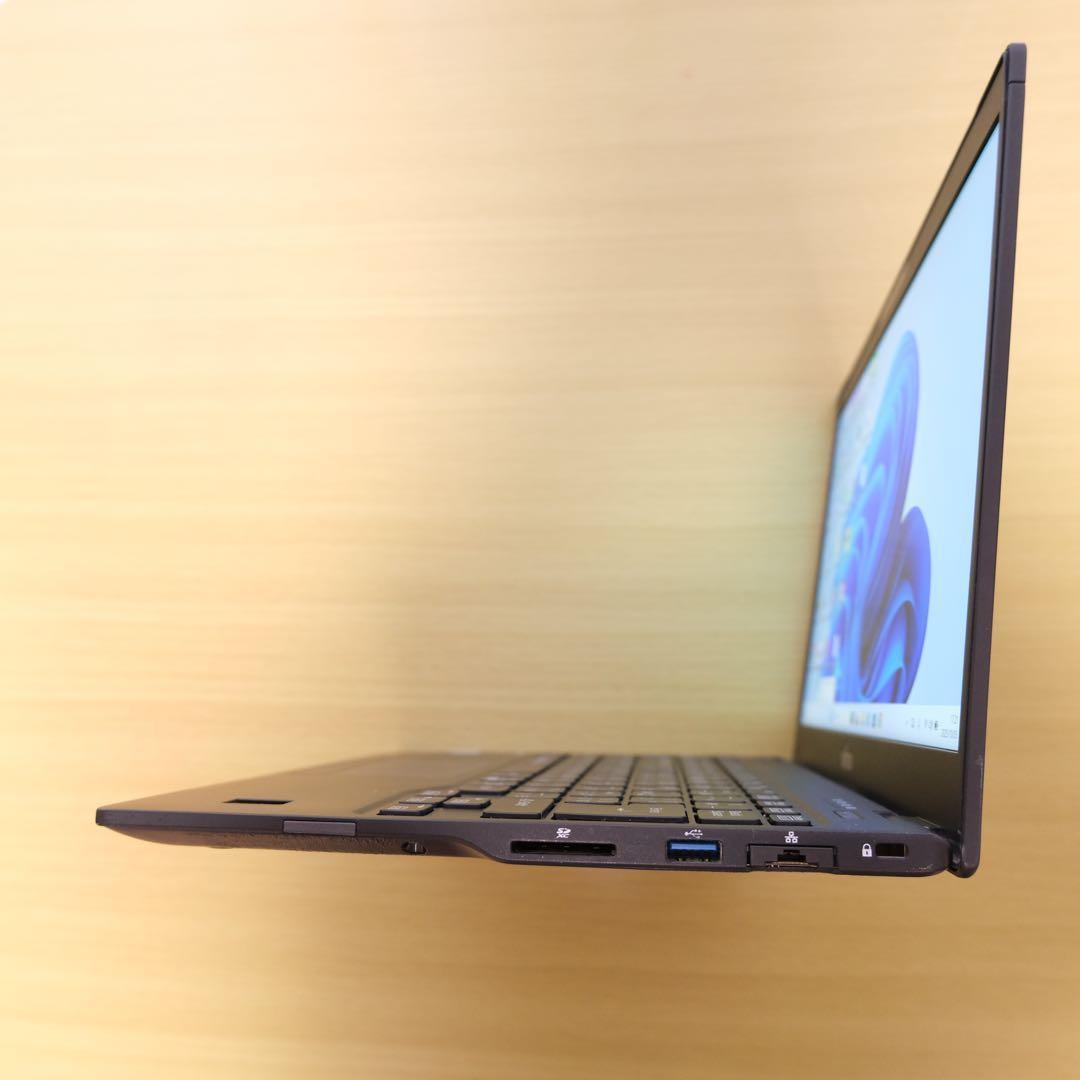 【大特価】 LIFEBOOK 8世代 win11 軽量 4GB 128GB