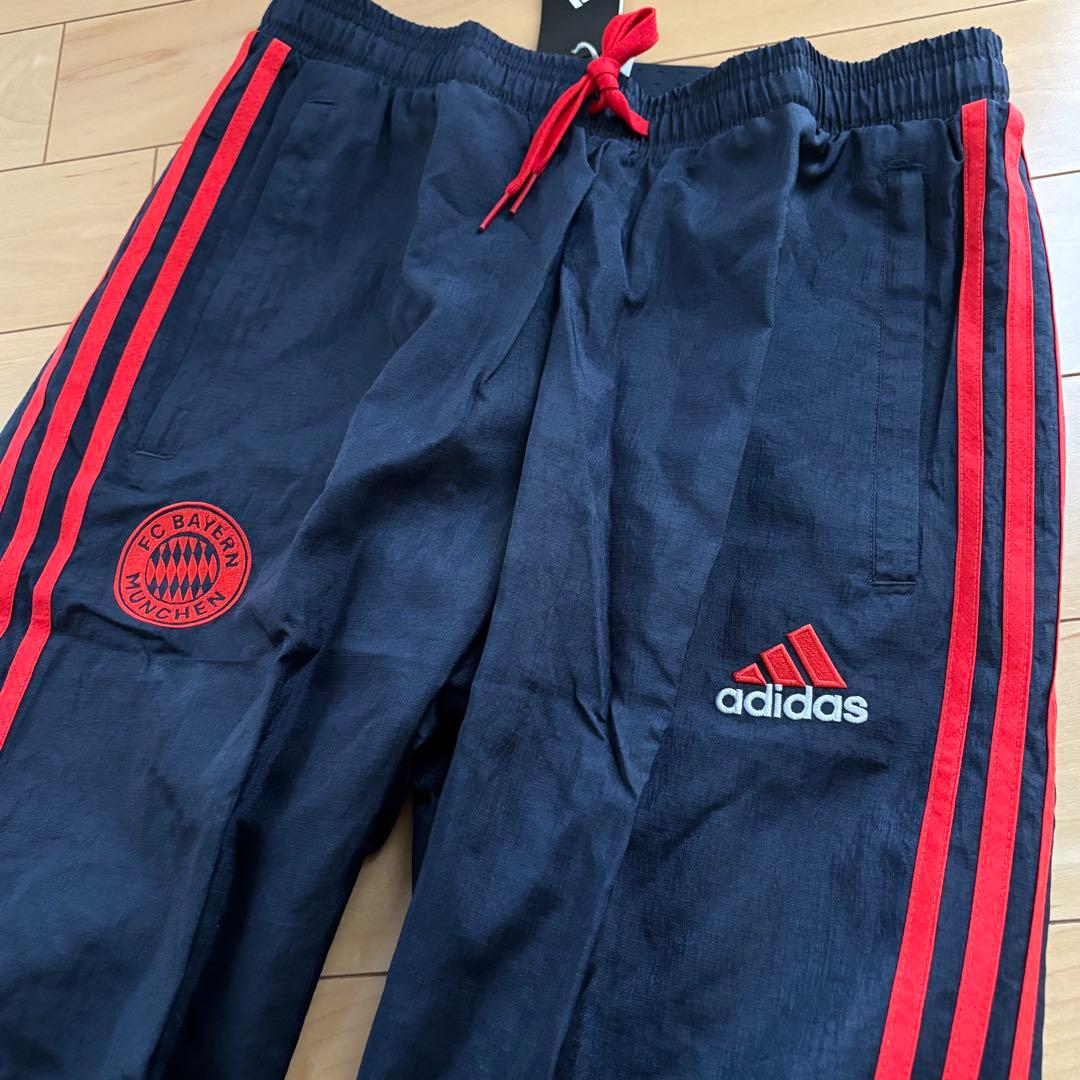 【新品タグ付き】 adidas FCバイエルン・ミュンヘン ジャージセットアップ