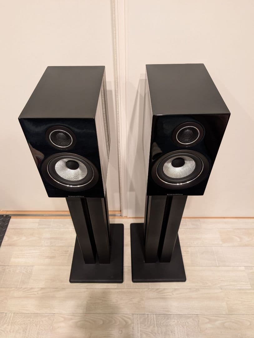 K114　B&W 707 S2 スピーカー