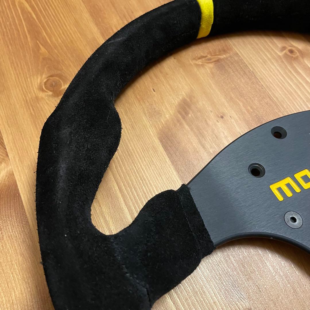 MOMO (モモ) 競技専用ステアリングホイール　 Dシェイプ　ステアリング