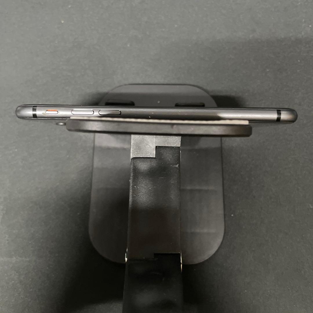 iPhone 8 64GB simフリー 79% 16.7.10