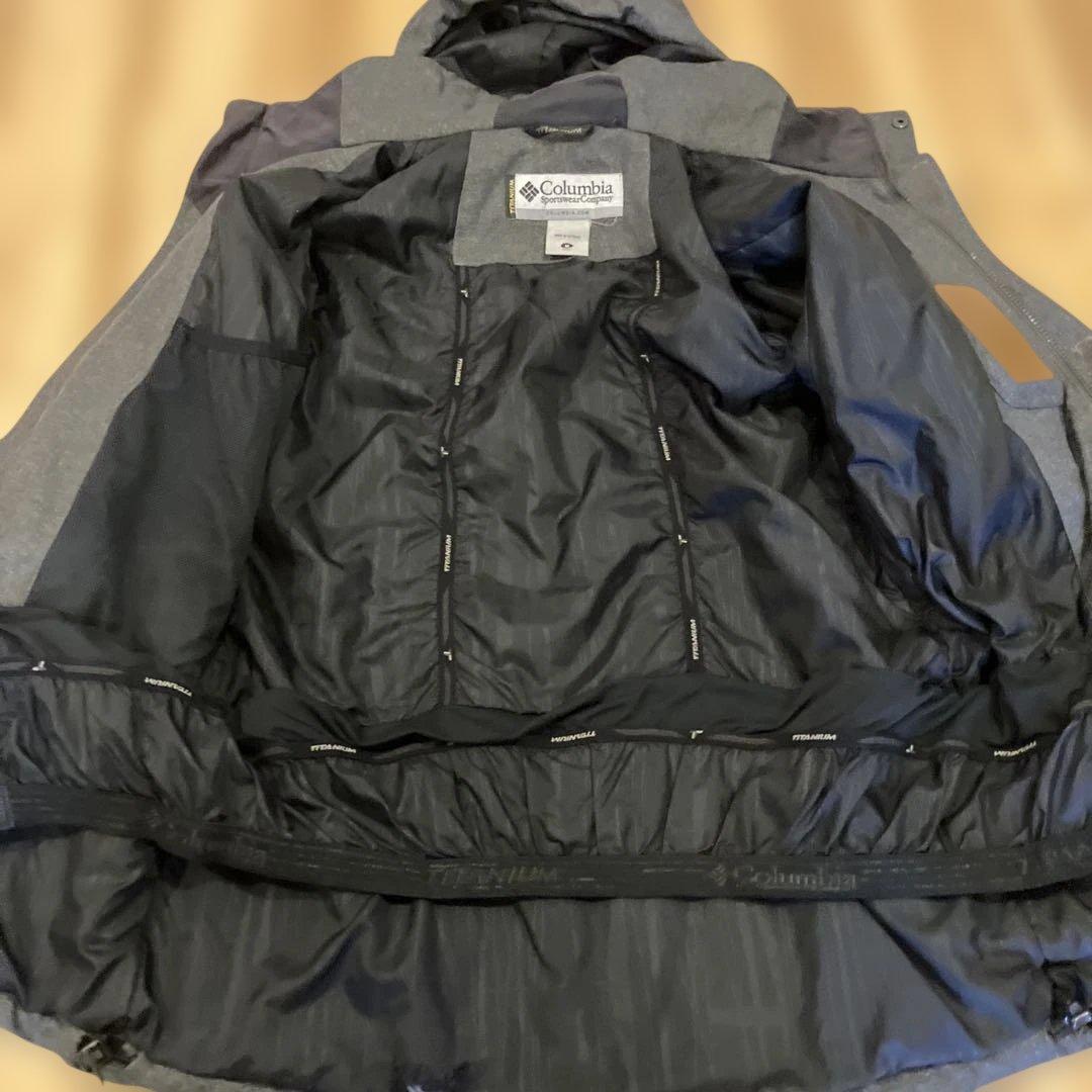 Columbia Titanium M ダークグレー ウェア　スノーボード