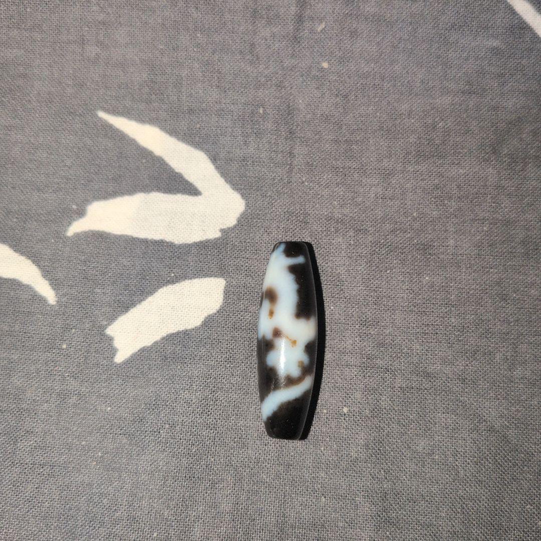 超希少高級　至純　白地　黒皇帝龍天珠 至純　白龍天珠　セット売り