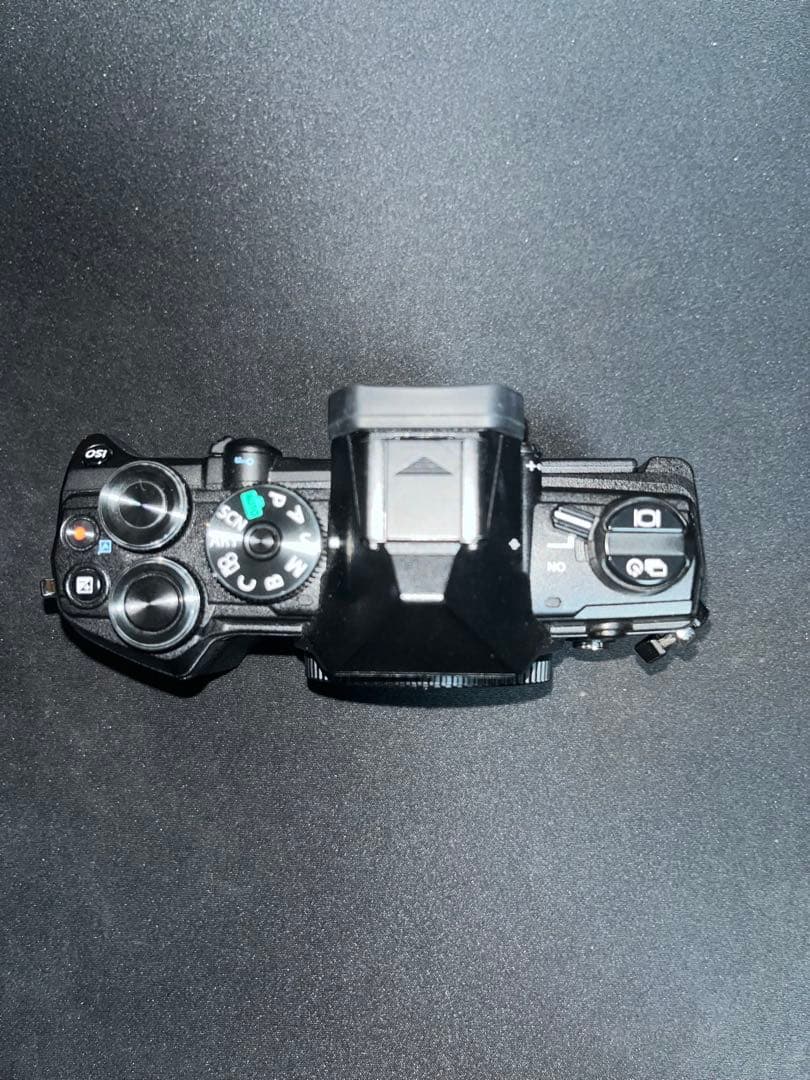 最終値下げOM SYSTEM OM-5 ミラーレスカメラ 本体