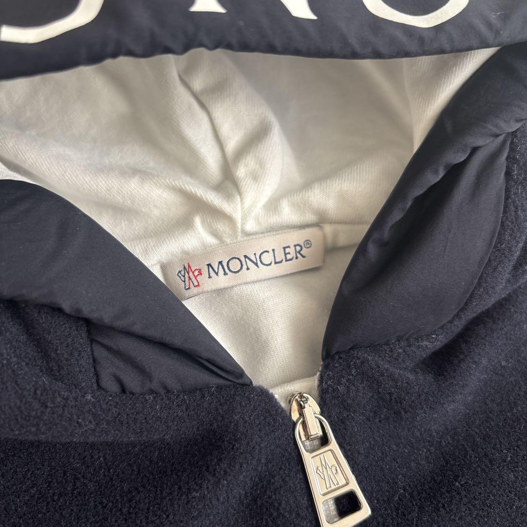 【最終値下】美品 MONCLER フード付きロンパース ネイビー　ハンガー付き