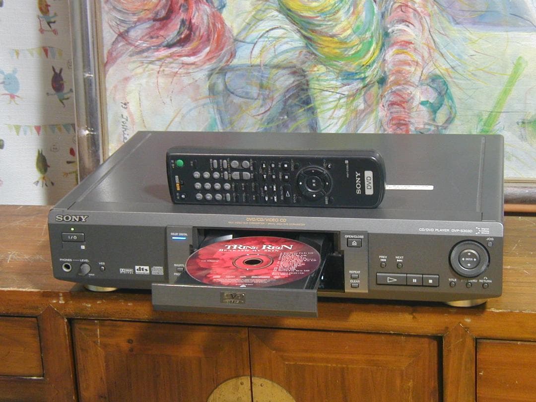 ★SONY、DVP-S303D、DVD.CDプレーヤー定価60000円　動作良好