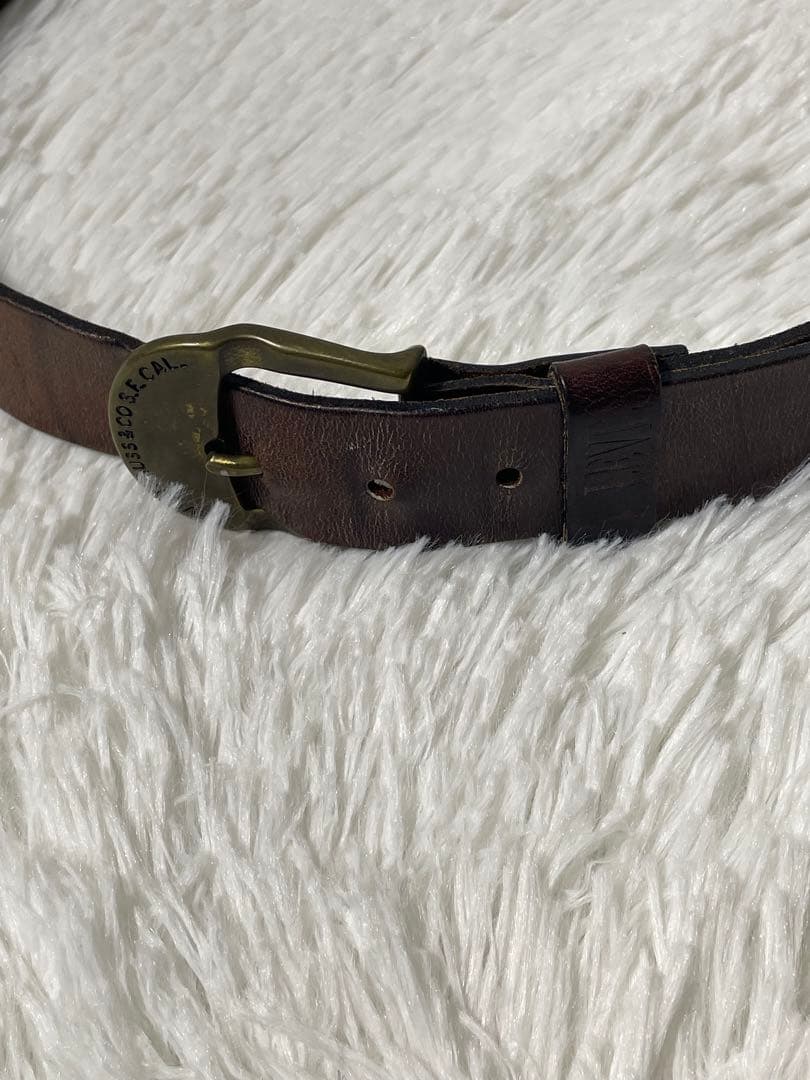 希少　Levi’s リーバイス ベルト USA製 本革 レザー 真鍮バックル
