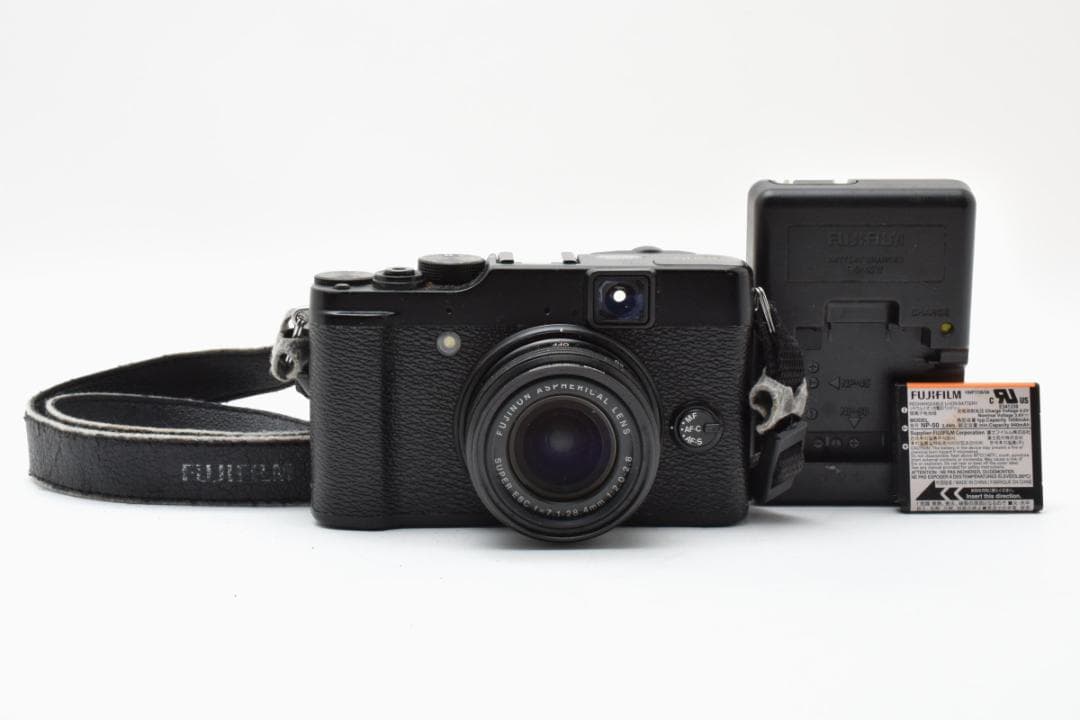 FUJIFILM X10 ブラック コンパクトデジタルカメラ