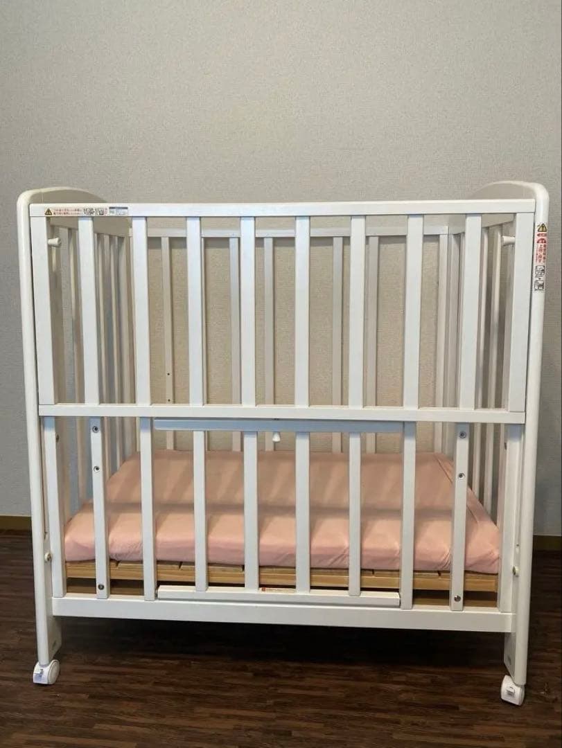 カトージ　ベビーベッドミニ