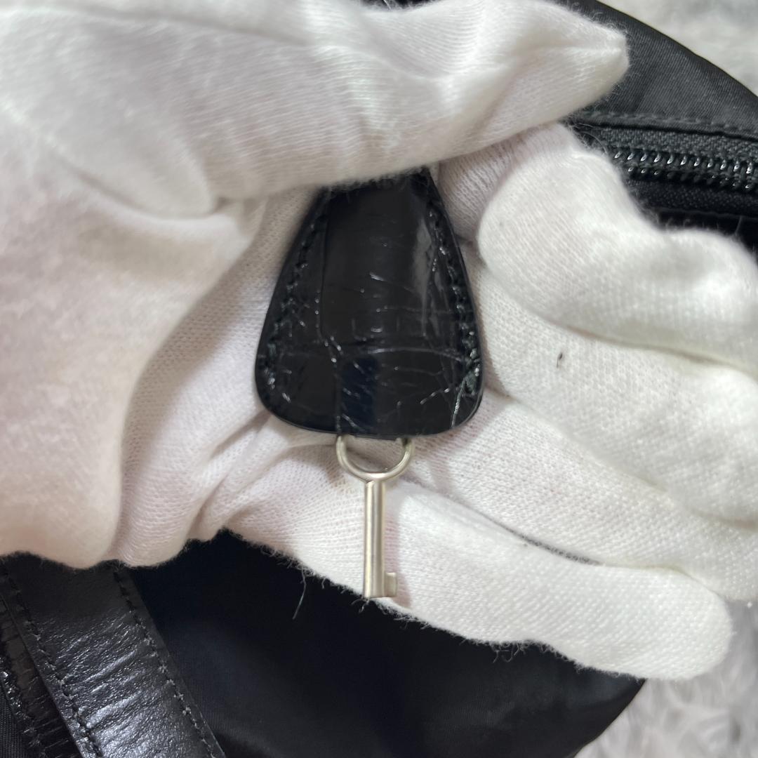 [大人気]　プラダ　ＰＲＡＤＡ　ボストンバッグ　三角ロゴ　ナイロン　ブラック