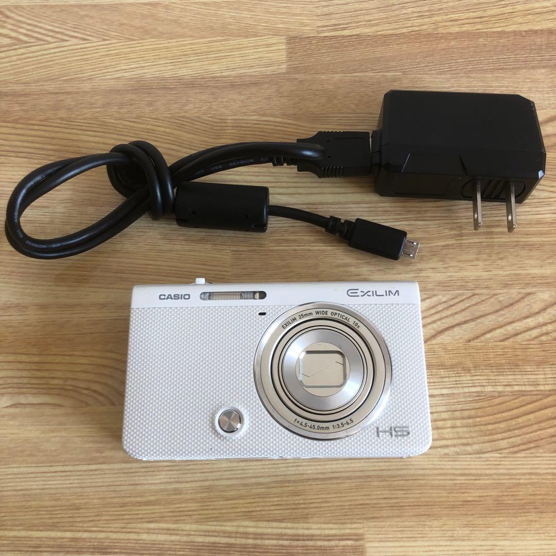 CASIO EXILIM デジタルカメラ　EX-ZR70 充電器付き
