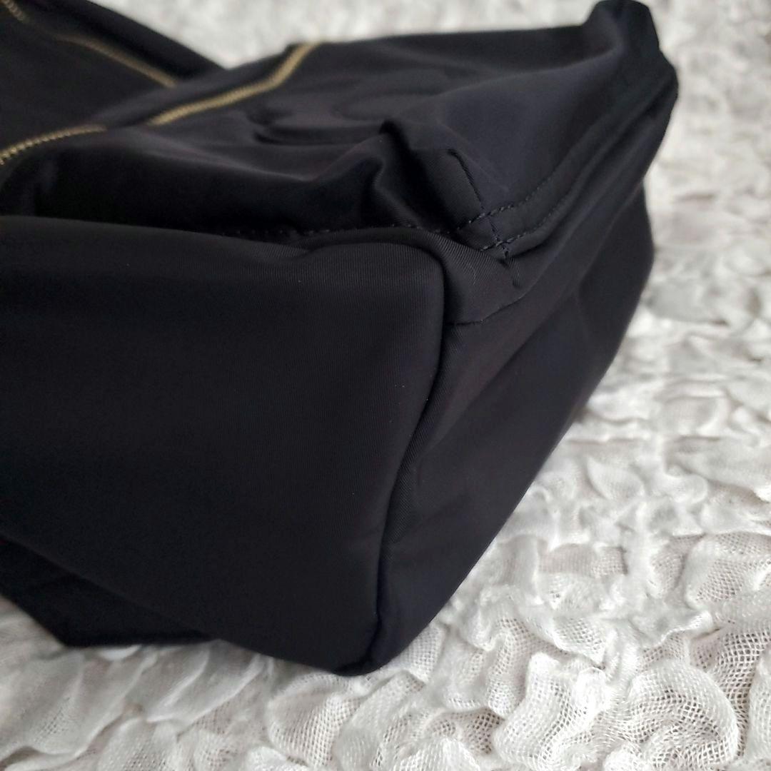 MARY QUANT マリークワント ナイロン リュック デイジー ブラック 黒