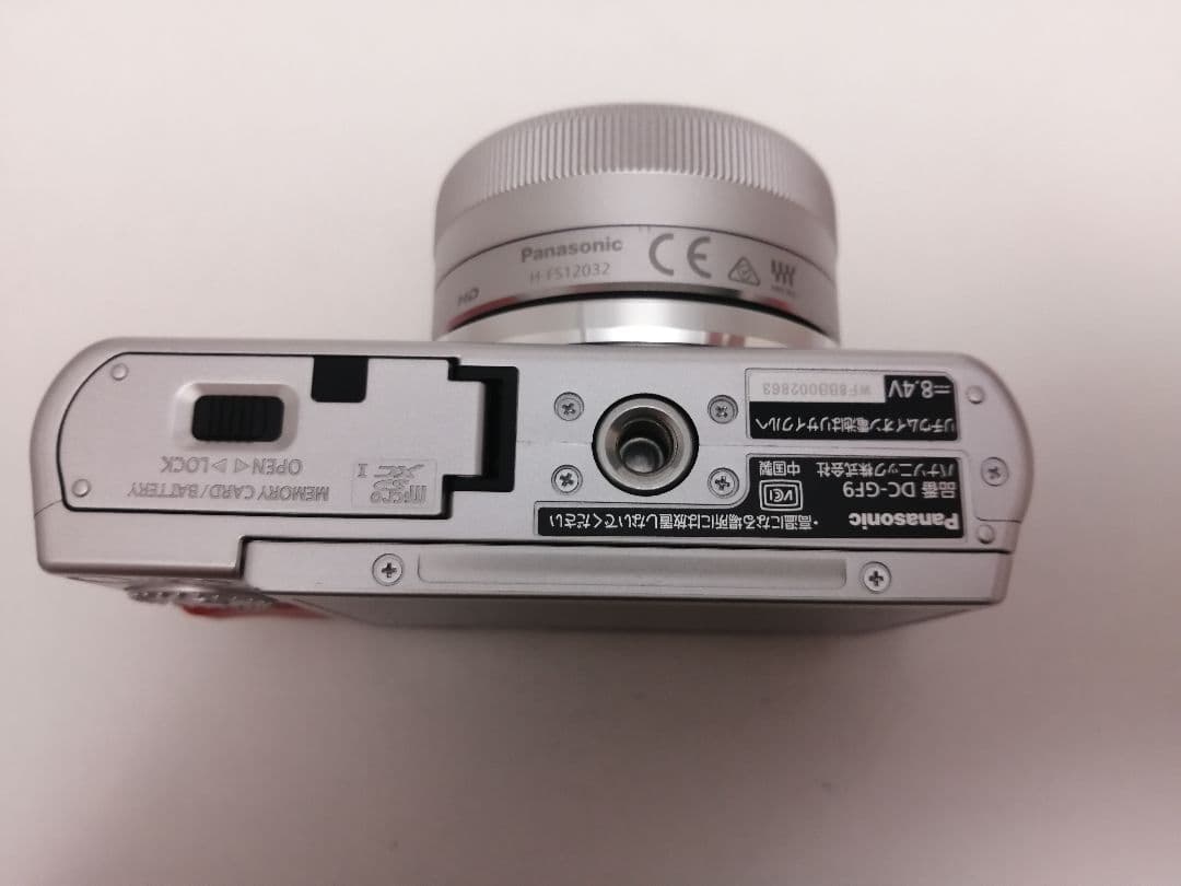 極美品 人気モデル Panasonic LUMIX DC-GF9
