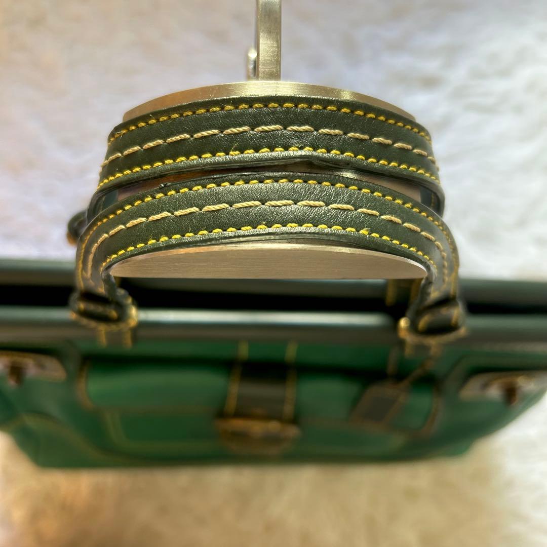 バッグ COACH soho Leather Turn Lock Boston Bag