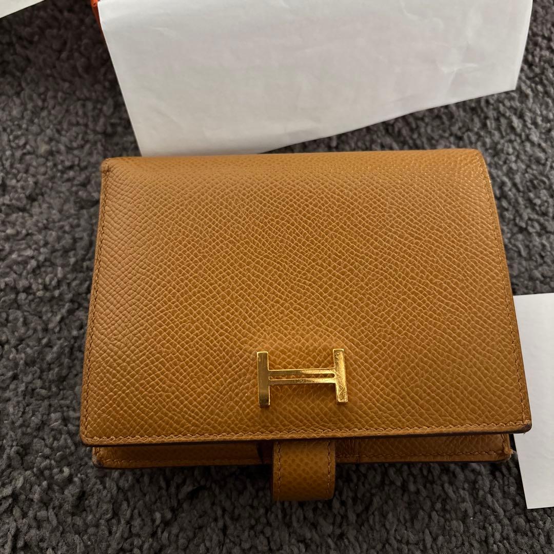 HERMES エルメス　ベアンコンパクトウォレット