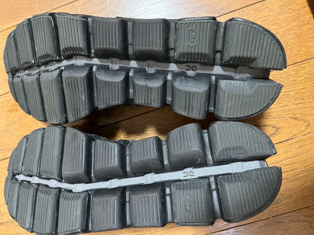 on オン Cloud X クラウド　エックス　ランニングシューズ　26センチ