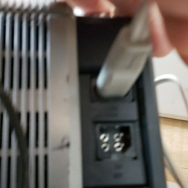 ジャンク品、アナログテレビ、デジタルチューナー付きリモコン無し