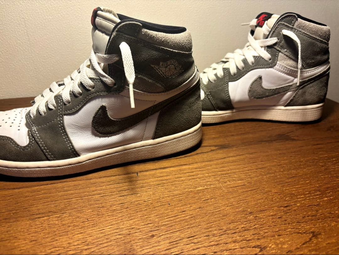 NIKE AIR ジョーダン1 Retro High OG スモーキーグレー