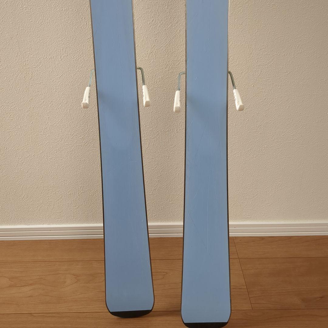 ビンディング付ジュニアスキー・ストック・スキー靴セット