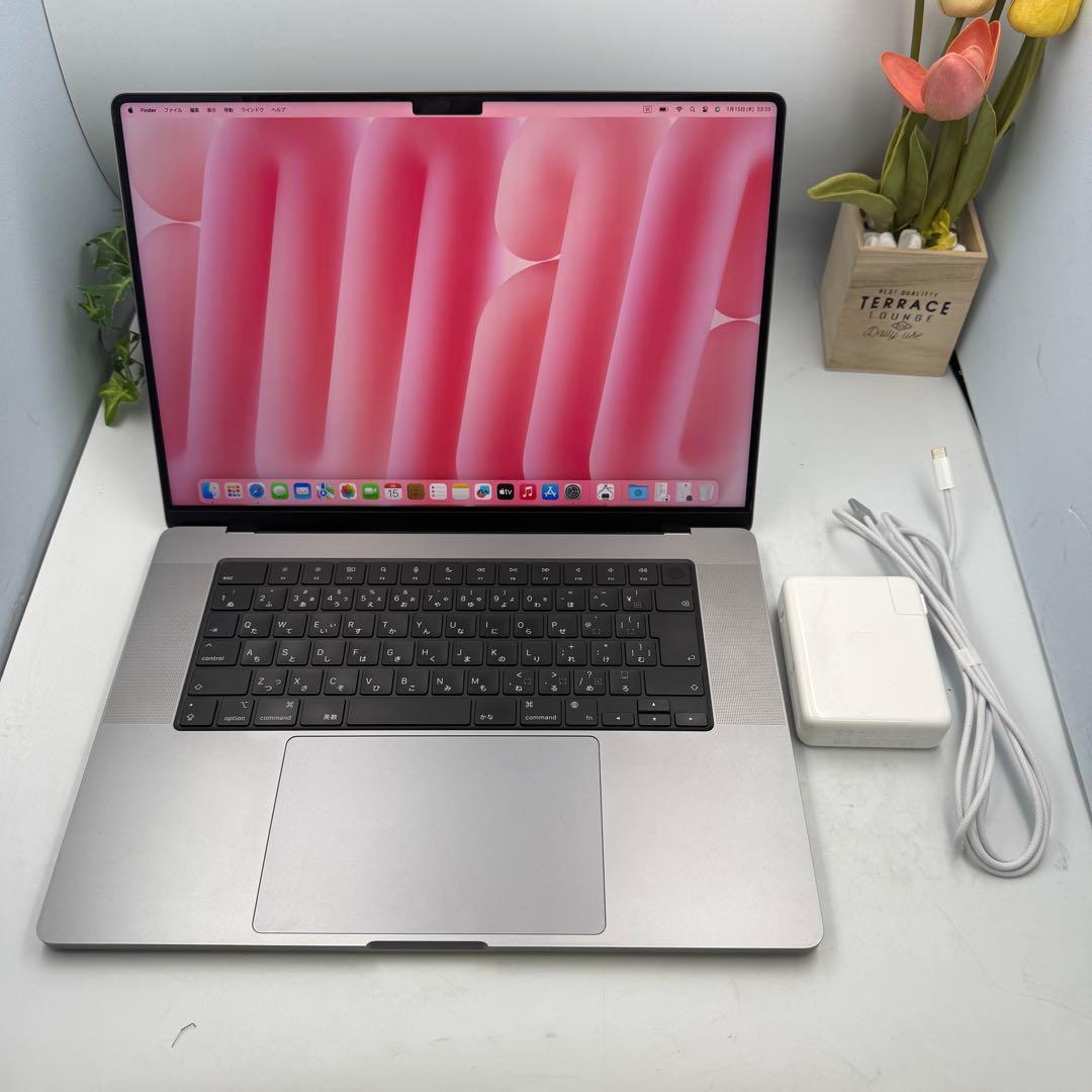 MacBook Pro M1 Pro 16インチ 2021 32GB/512GB